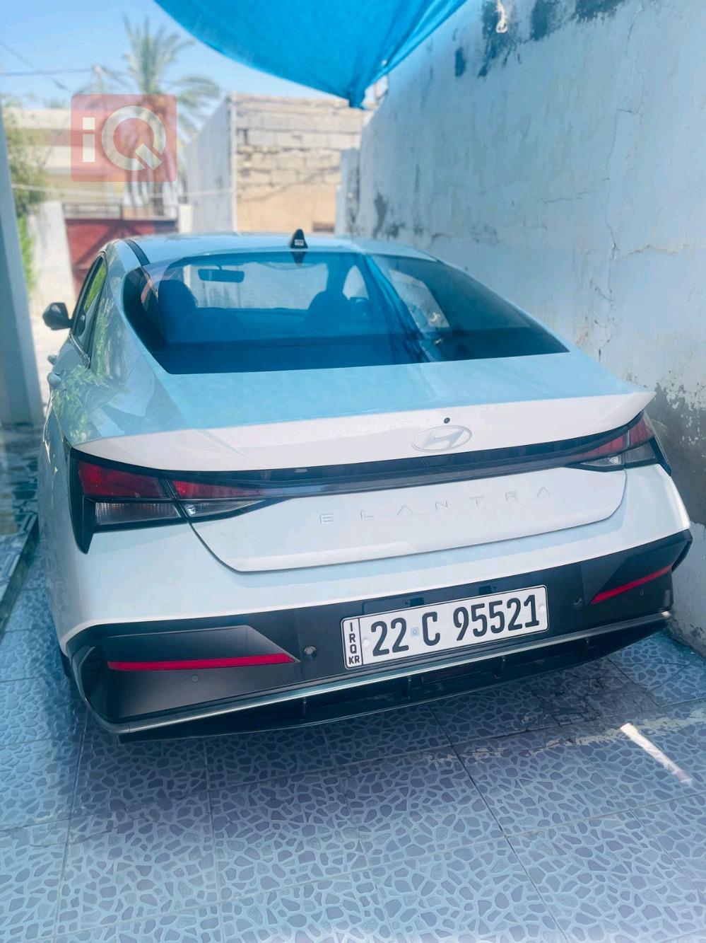 هیوندای ئەلەنترا